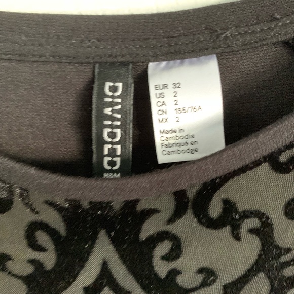 Black dress - Picture 5 of 7